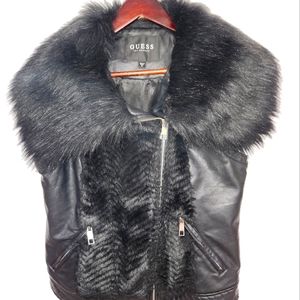 GUESS Women's Faux Fur/Leather Sleeveless Zip-Up Vest Black